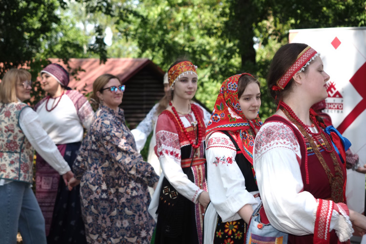 Русский костюм в наследии земли Смоленской - 11