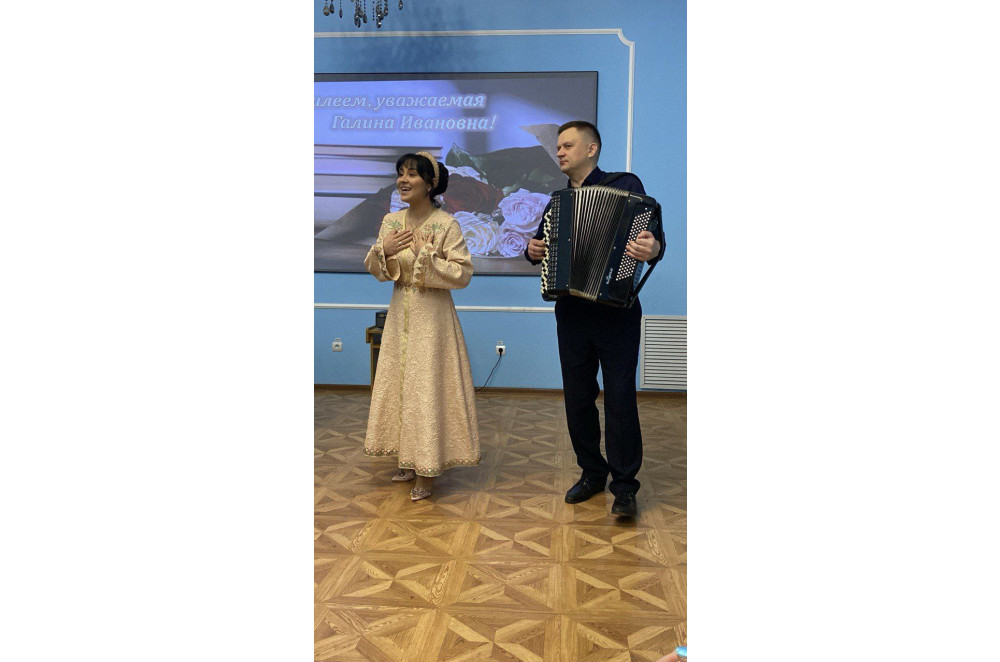 90 лет мудрости и преданности книге - фото - 2