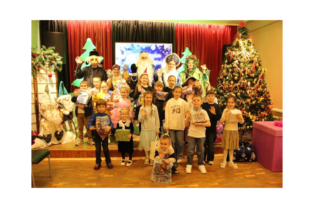 стартовали новогодние утренники - фото - 1