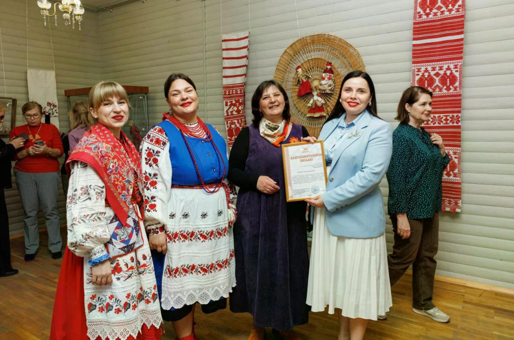 брянские мастерицы привезли свои удивительные работы - фото - 1