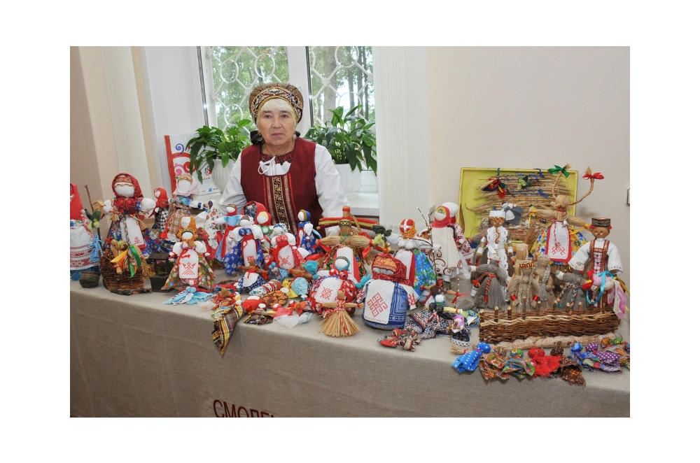 «в дивном наряде крестьянской одежды,  где весь узор о мечте и надежде…» - фото - 3