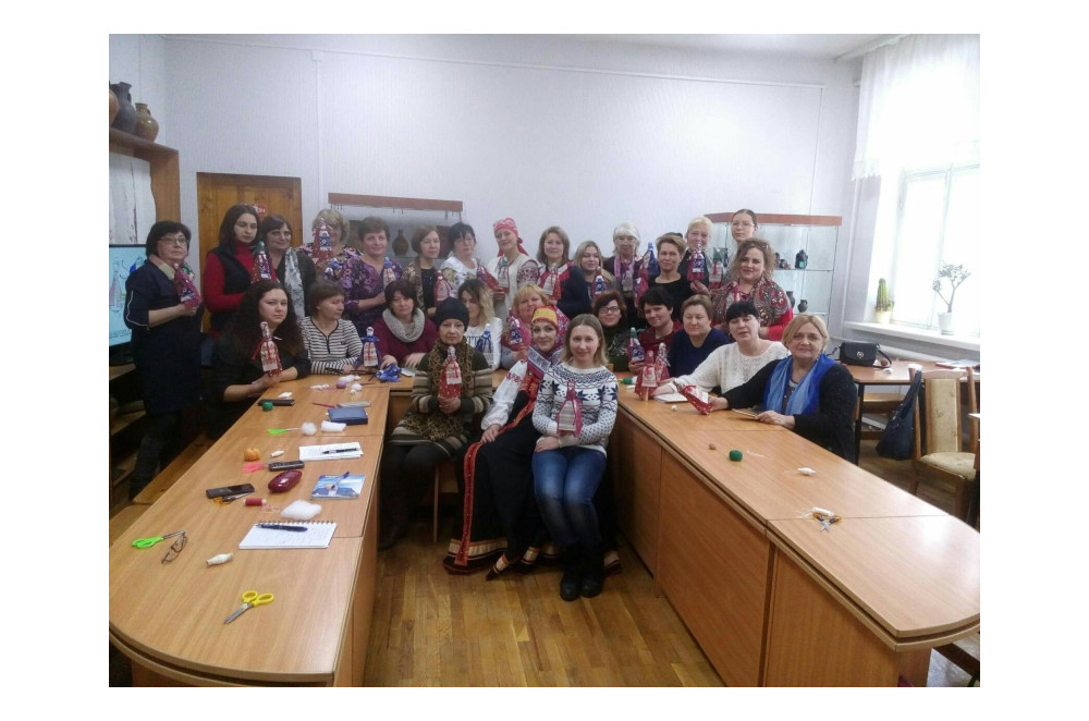 творческая лаборатория по традиционной вышивке  и смоленской текстильной кукле - фото - 6